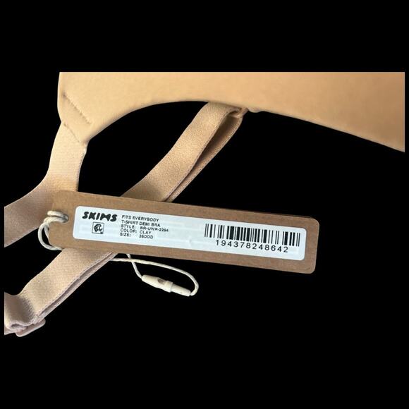 NWT SKIMS Fit Everybody T-Shirt Bra in Clay Size 36DDD by Kim Kardashian - Picture 6 of 6